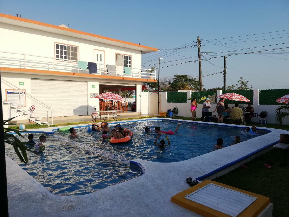 Hotel Villa Maran Chachalacas Ambiente Familiar Playa Chachalacas Bagian luar foto