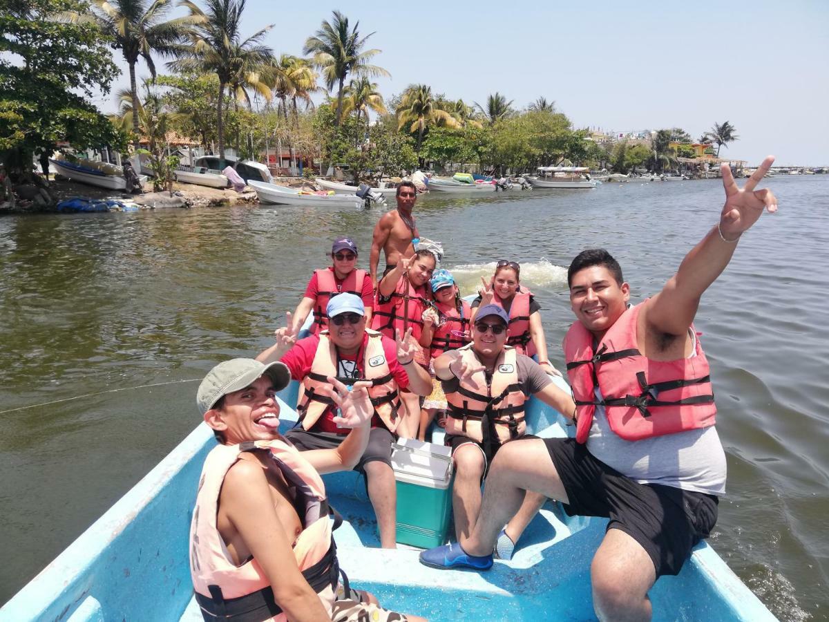 Hotel Villa Maran Chachalacas Ambiente Familiar Playa Chachalacas Bagian luar foto