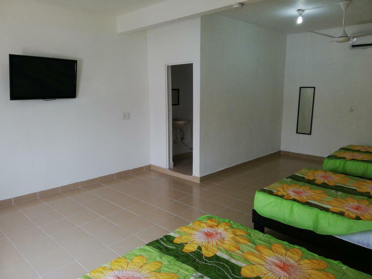 Hotel Villa Maran Chachalacas Ambiente Familiar Playa Chachalacas Bagian luar foto