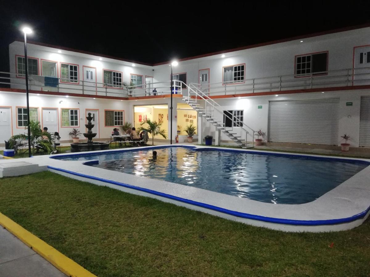 Hotel Villa Maran Chachalacas Ambiente Familiar Playa Chachalacas Bagian luar foto